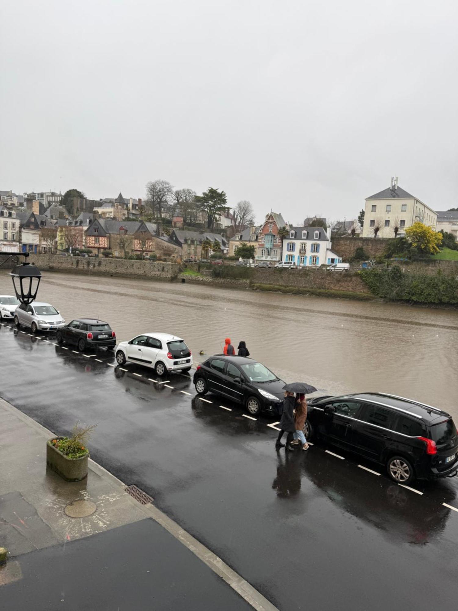 Appartement T2 Vue Sur La Riviere Avec Garage Privatif - Port De Saint-Goustan Auray Exterior foto