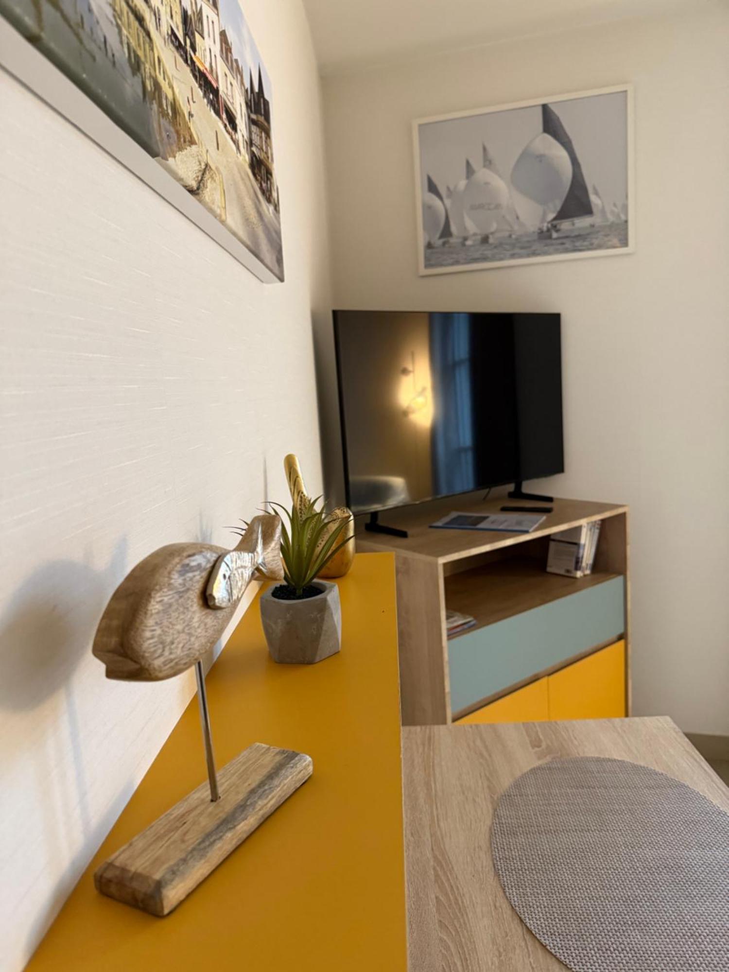 Appartement T2 Vue Sur La Riviere Avec Garage Privatif - Port De Saint-Goustan Auray Exterior foto